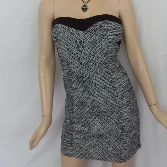 Nwt Anthropologie By Adelyn Rae Gray/Black Strapless Dress Sz S Very CHIC! - Picture 3 of 9